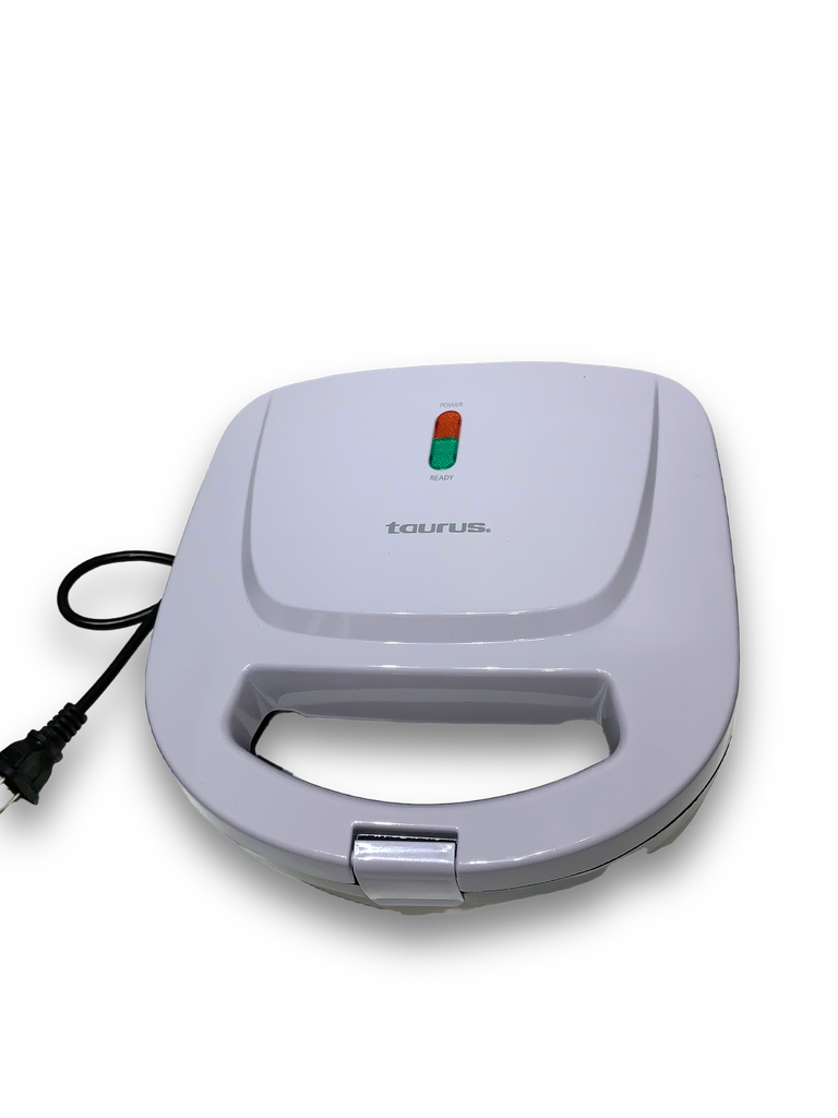 Combo TAURUS Licuadora, Cafetera, Sándwichera