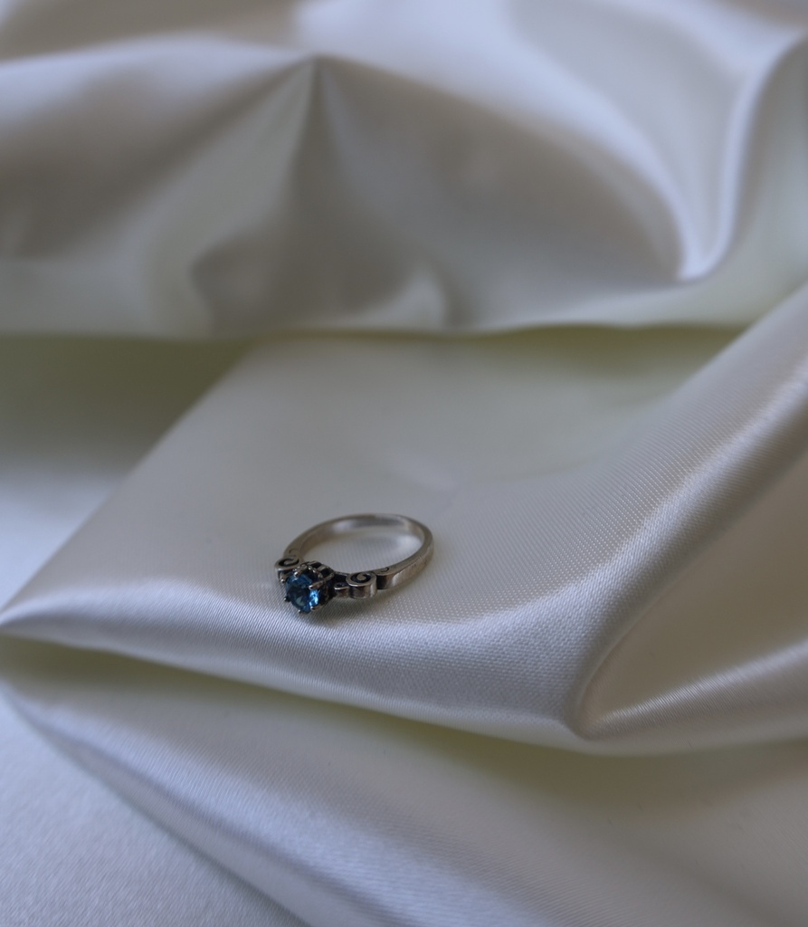 Anillo Solitario Cenicienta Plata Italiana .925