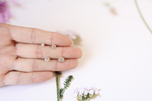 Broquel Zirconia Diamantado Oro 10K